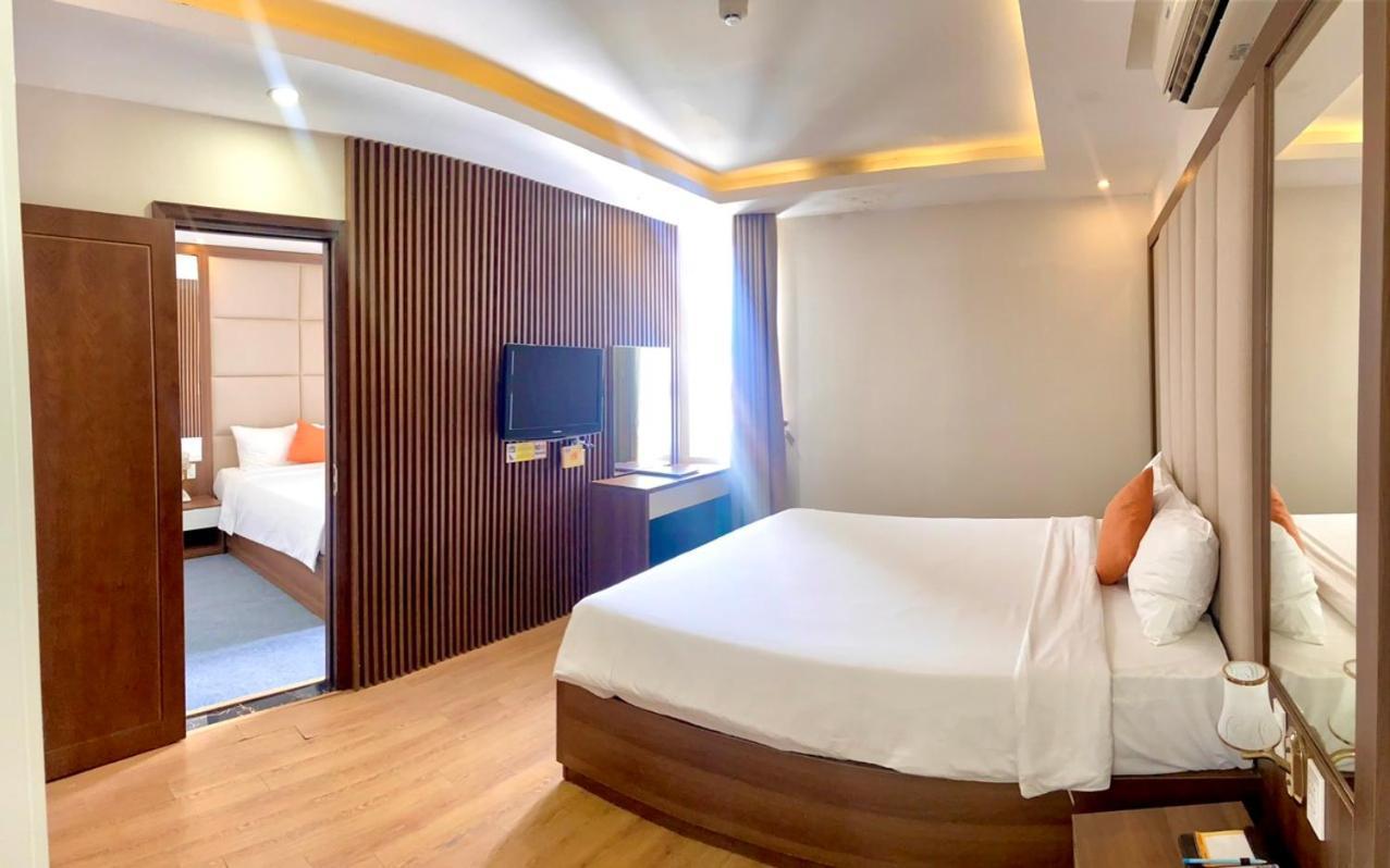Pariat River Front Hotel Da Nang Bagian luar foto